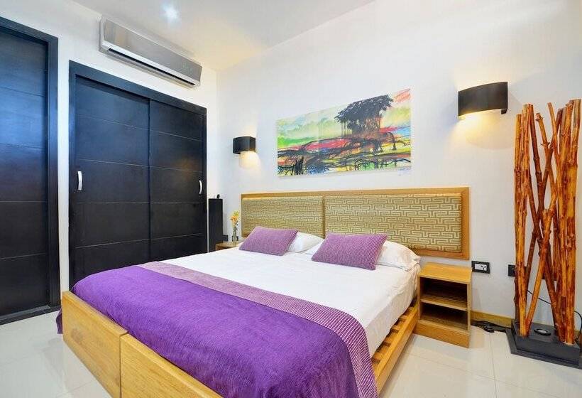 سوییت, Boutique Casa Carolina