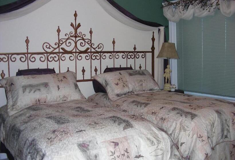 带大床的标准间, Golden Pathways Retreat And B&b