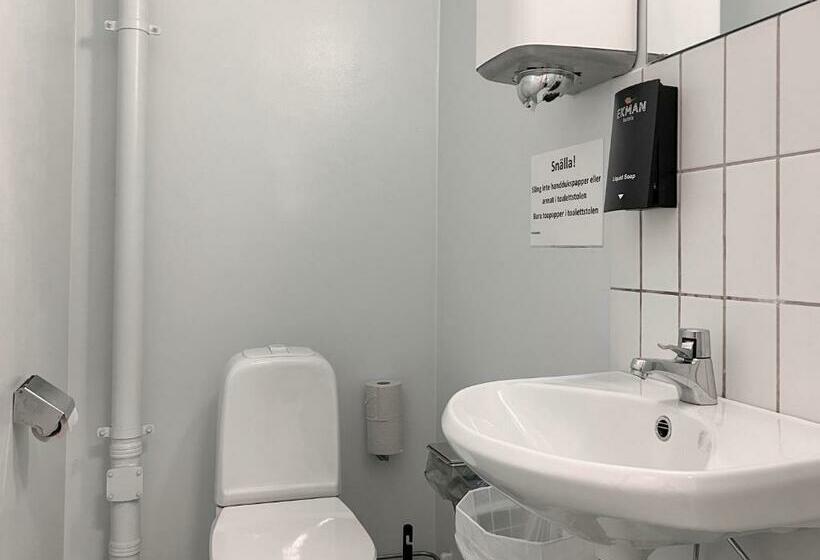 اتاق استاندارد چهار تخته, Krongården Vandrarhem