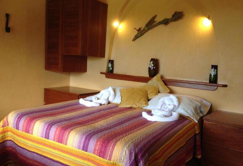 Номер Стандарт Вид на Море, Villa Mango B&b