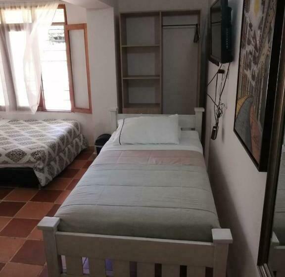 اتاق خانوادگی, Casa Crespo