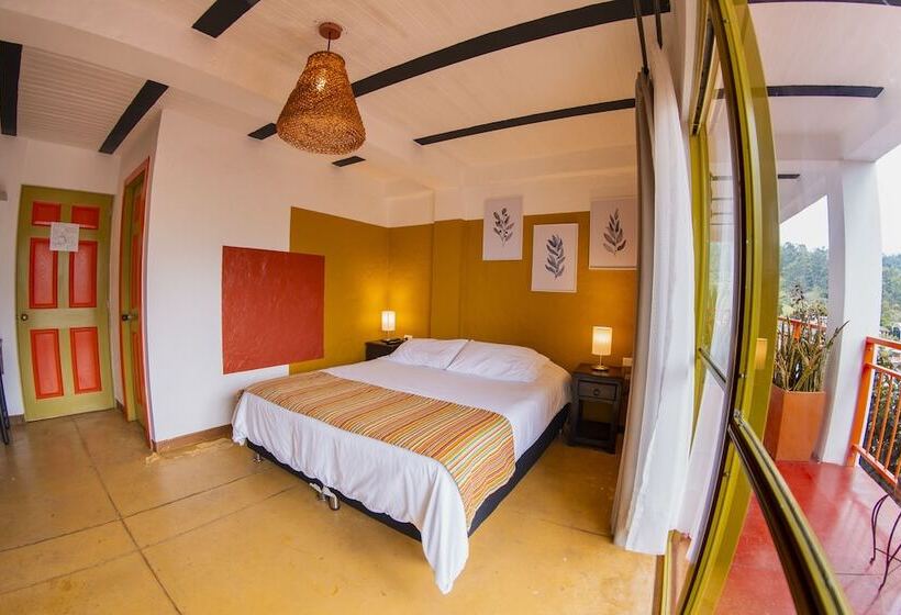 Habitación Premium Vista Montaña, Viajero Salento Hostel
