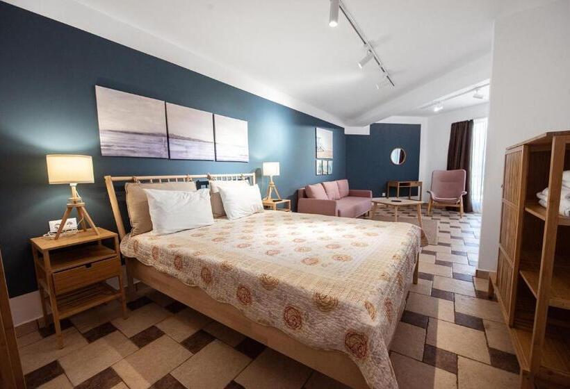 استودیوی استاندارد با چشم‌انداز دریا, Apart Hotel Safir