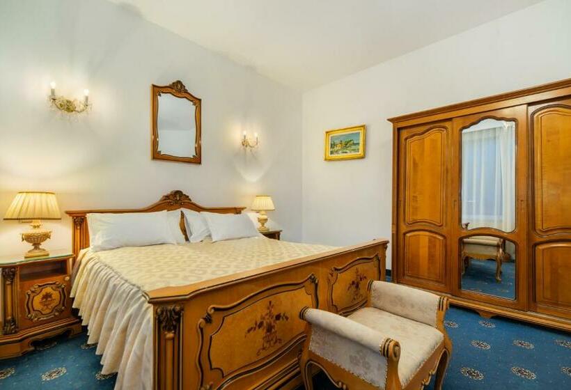 高级套房, Aurelius Imparatul Romanilor Hotel & Spa