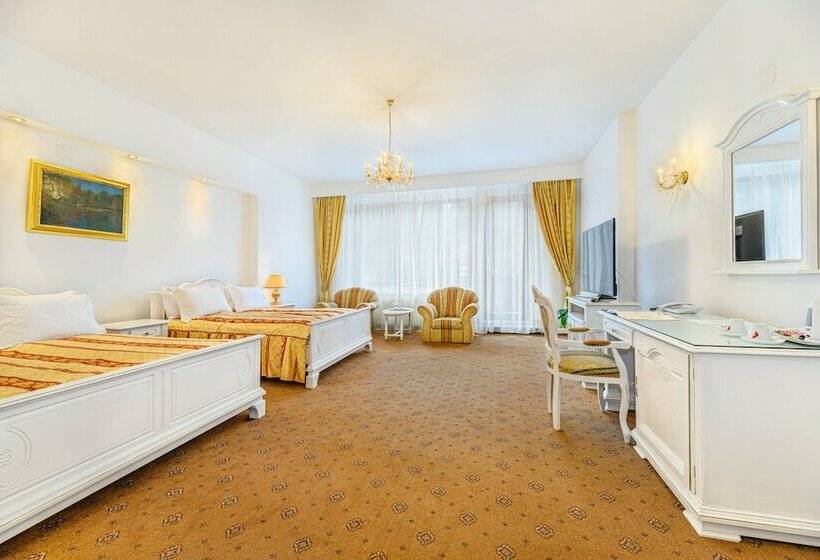 اتاق لوکس با بالکن, Aurelius Imparatul Romanilor Hotel & Spa