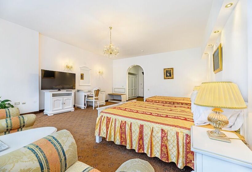 اتاق لوکس با بالکن, Aurelius Imparatul Romanilor Hotel & Spa