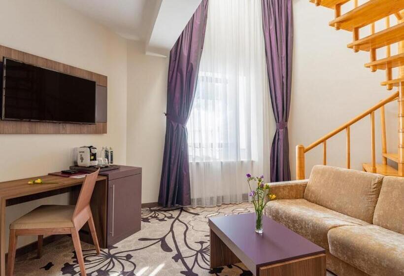 سوئیت سوپریور 3 خوابه, Miruna   New Belvedere