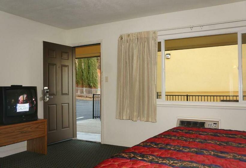 Стандартный Номер Кровать Кинг, Lake Marina Inn