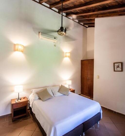 غرفة قياسية مطلّة علي الحديقة, La Casa Amarilla