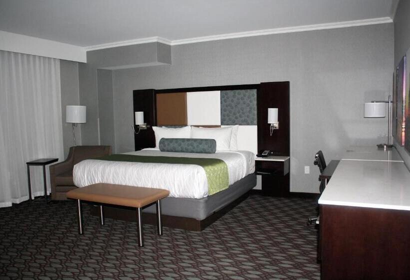 Номер Executive Кровать Кинг, Best Western Premier Nyc Gateway