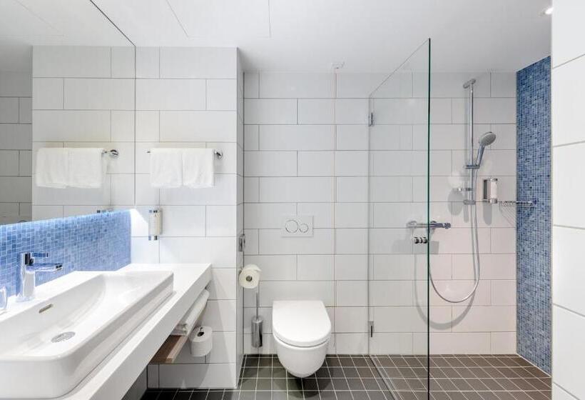 اتاق استاندارد برای معلولان, Holiday Inn Express   Berlin   Alexanderplatz, An Ihg