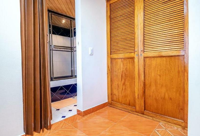 اتاق استاندارد سه نفره, Nabusimake Modelia