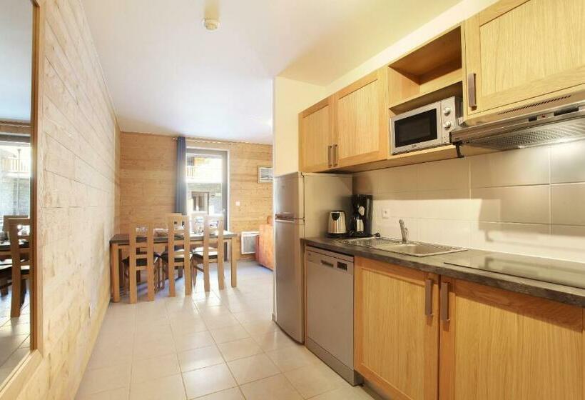 استودیوی استاندارد, Residence Prestige Odalys Mendi Alde