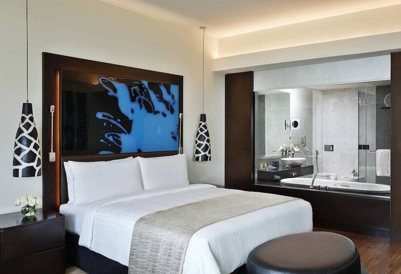 Номер Superior с Балконом, Marriott Hotel Al Forsan, Abu Dhabi