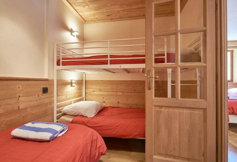 اتاق لوکس خانوادگی, Chalet Aventure B&b Les Gets