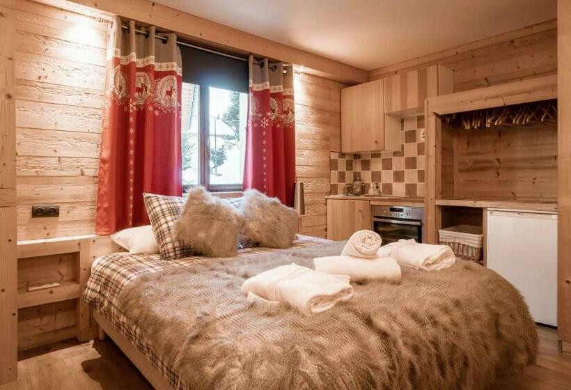 اتاق لوکس خانوادگی, Chalet Aventure B&b Les Gets