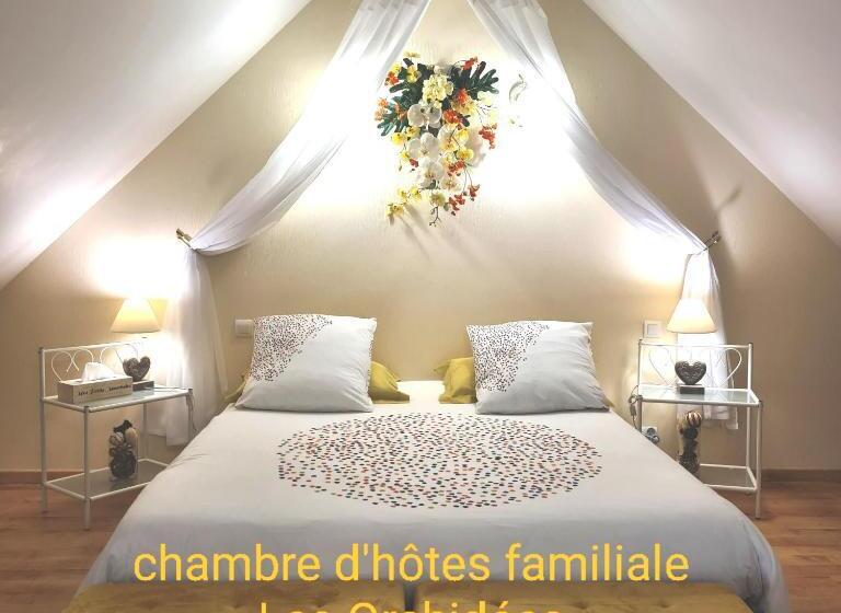 חדר משפחתי נוף לגינה, Chambres D Hôtes La Quèrière
