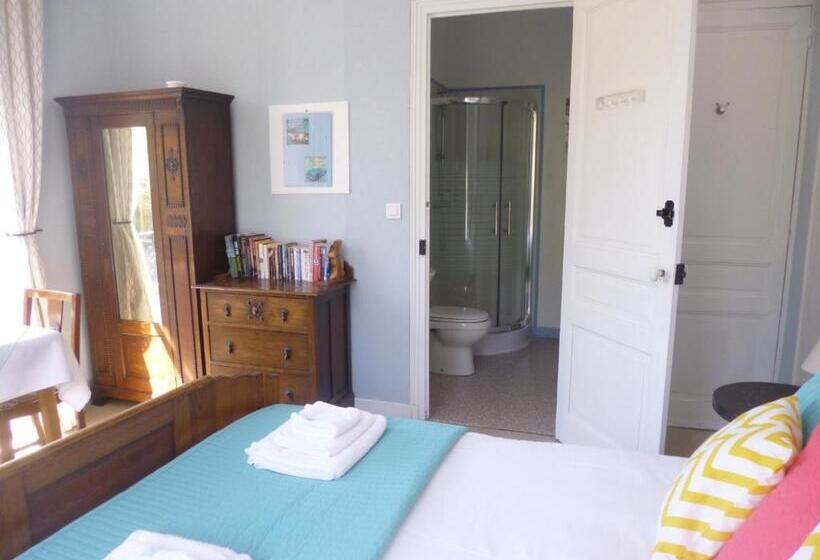 غرفة قياسية, La Maison Du Marchand