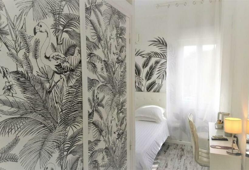 バルコニー付きスタンダードルーム, Les Jardins De Bormes, Sauna & Jacuzzi