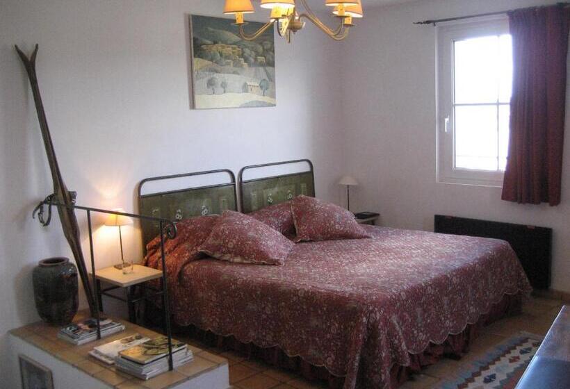 سوییت, Maison D Hôtes De L Evêché