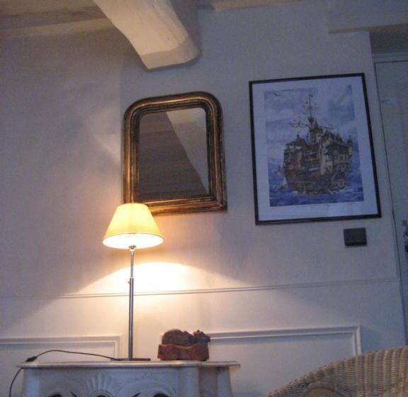 اتاق استاندارد, Maison D Hôtes De L Evêché