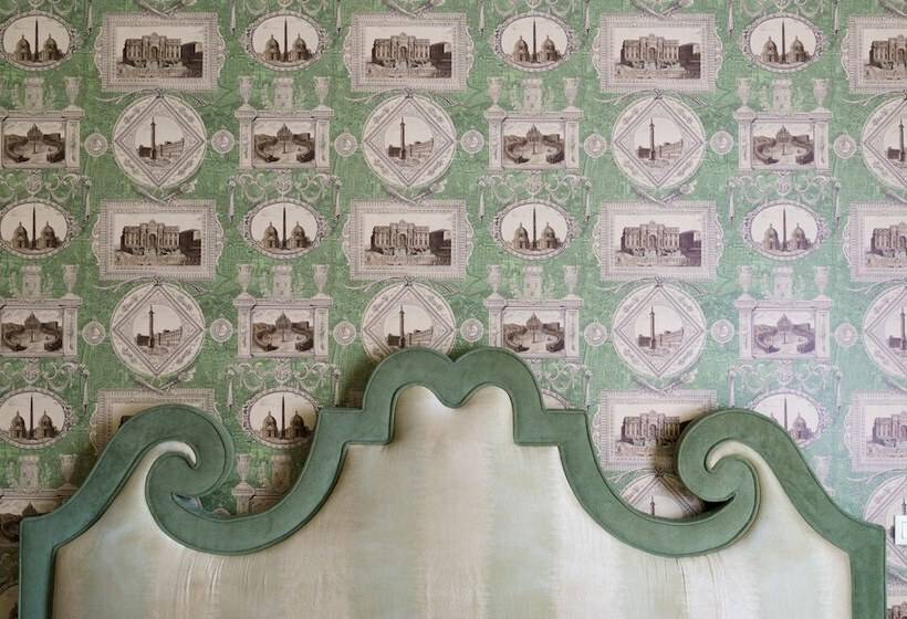 Номер Стандарт, Hôtel De Margaux