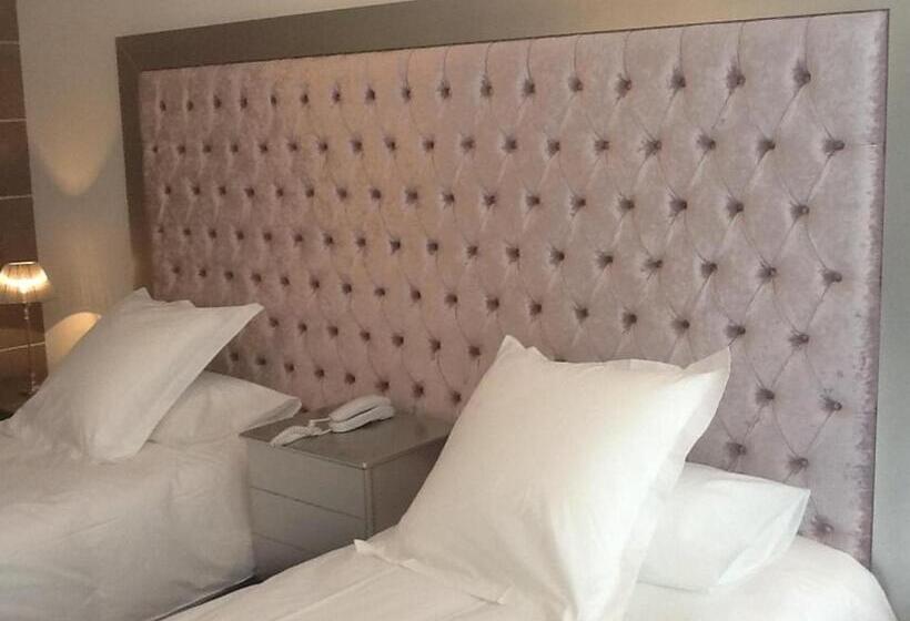 Номер Стандартный с Видом, Hôtel Les Deux Lions