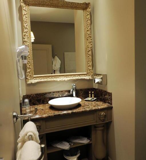 سوییت جونیور با بالکن, Hôtel Restaurant Spa Le Sauvage