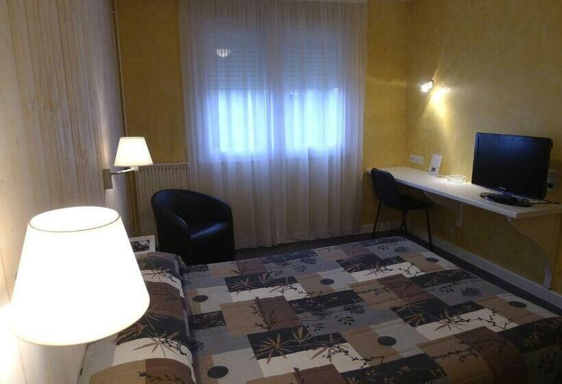 Номер Стандарт, Hôtel Du Sablar