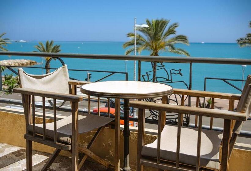 Номер Deluxe Вид на Море с Балконом, Hôtel Du Bord De Mer Le Vanillé
