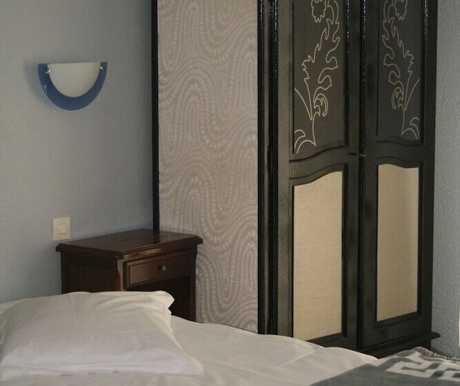 스탠다드 룸, Hôtel Majuscule