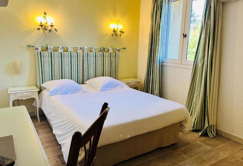 غرفة إقتصادية, Le Mas Des Aigras   Hôtel De Charme En Provence