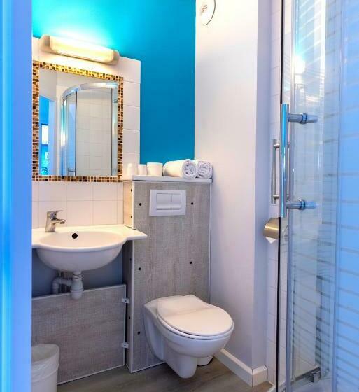 Номер Стандарт Трехместный, The Originals Access, Hôtel Innostar