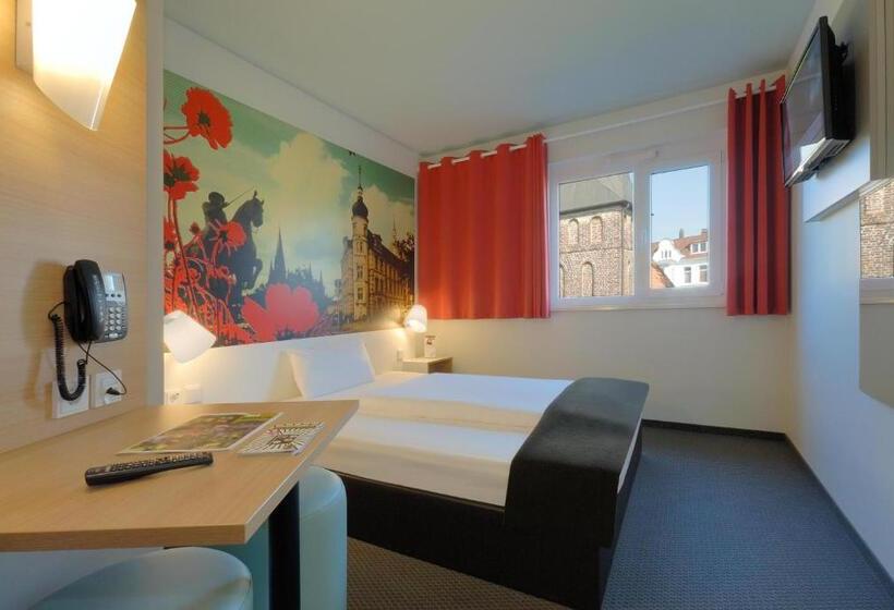 Номер Стандарт, B&b Hotel Oldenburg