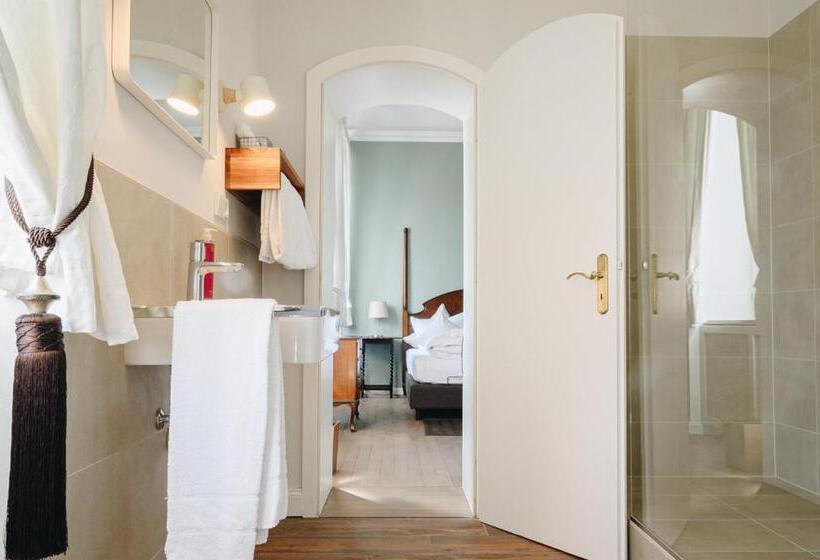 디럭스 룸, Boutiquehotel Kloster Pfalzel