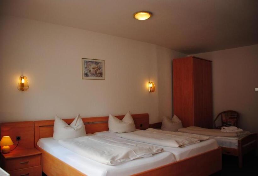 スタンダードルーム, Kurfürst Garni