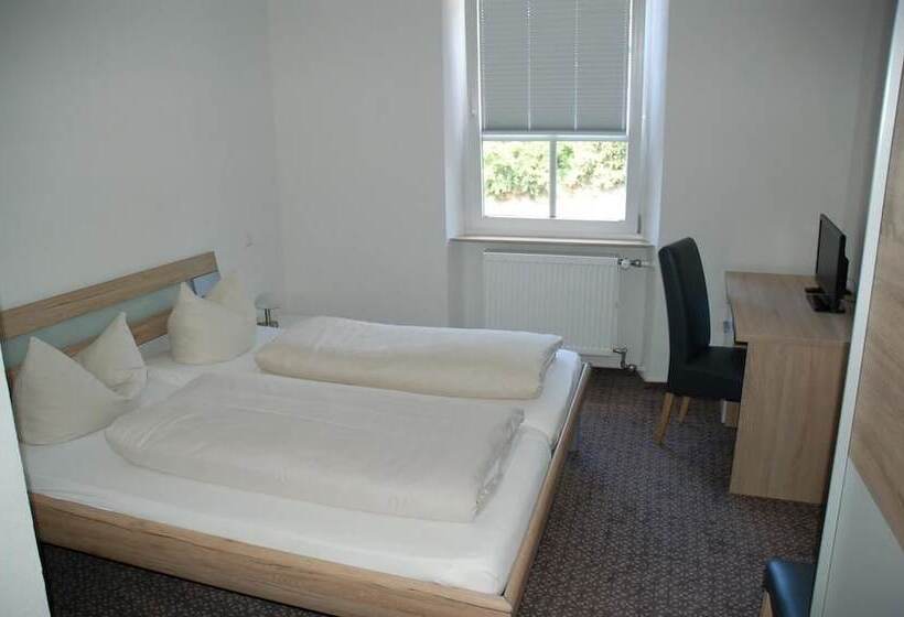 スタンダードルーム, Kurfürst Garni