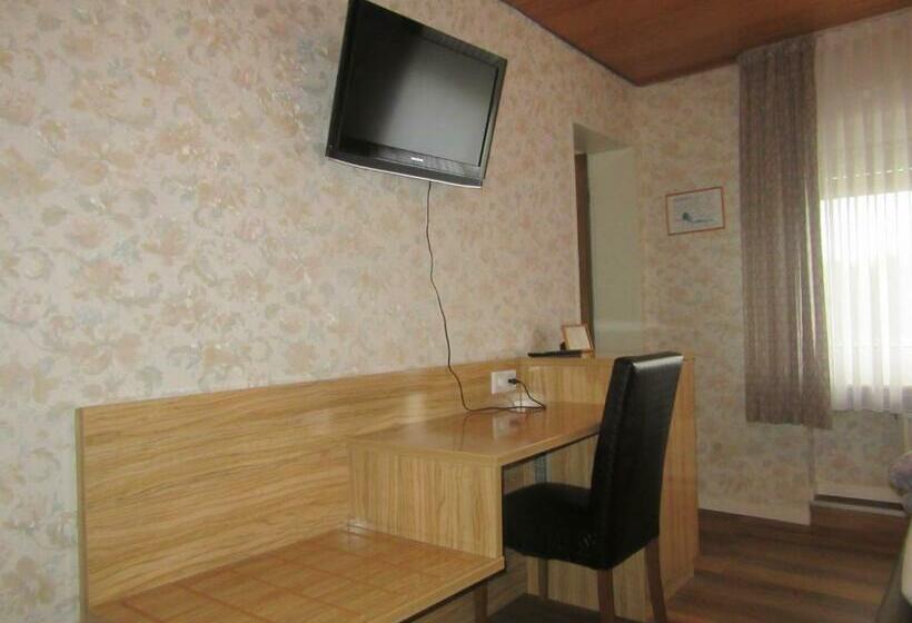 Номер Стандарт, Restaurant Jonkhans