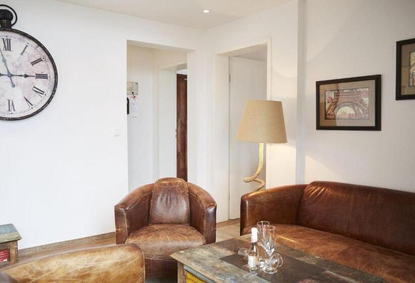 סוויטה נוף לים, Bernstein Hotel Bootshaus