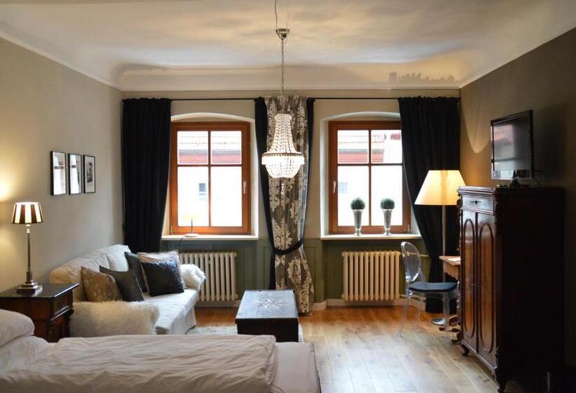 Классический Номер, Gasthof Zum Storch