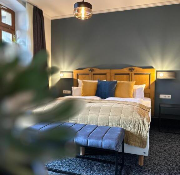 Quarto Clássico, Gasthof Zum Storch