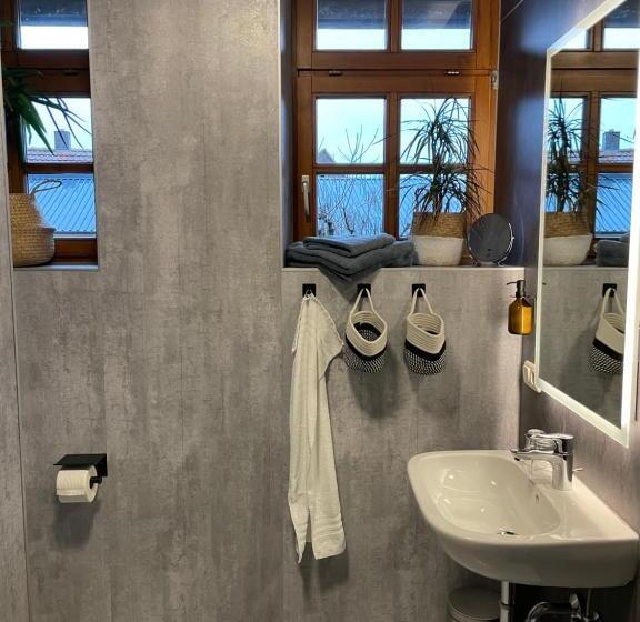 Quarto Clássico, Gasthof Zum Storch