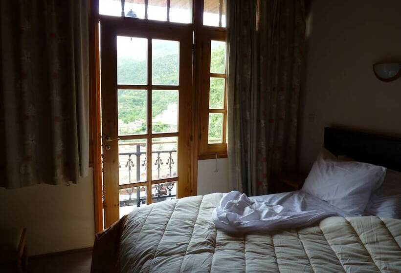 اتاق استاندارد با چشم‌انداز کوهستان, Mountain Rose Hotel & Restaurant
