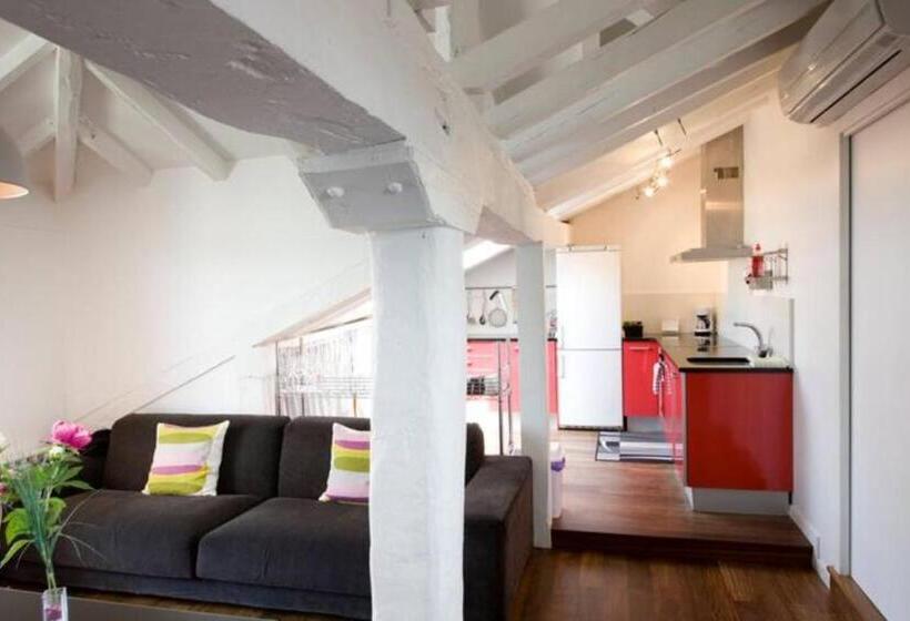 آپارتمان 2 خوابه, Pension Iturriza