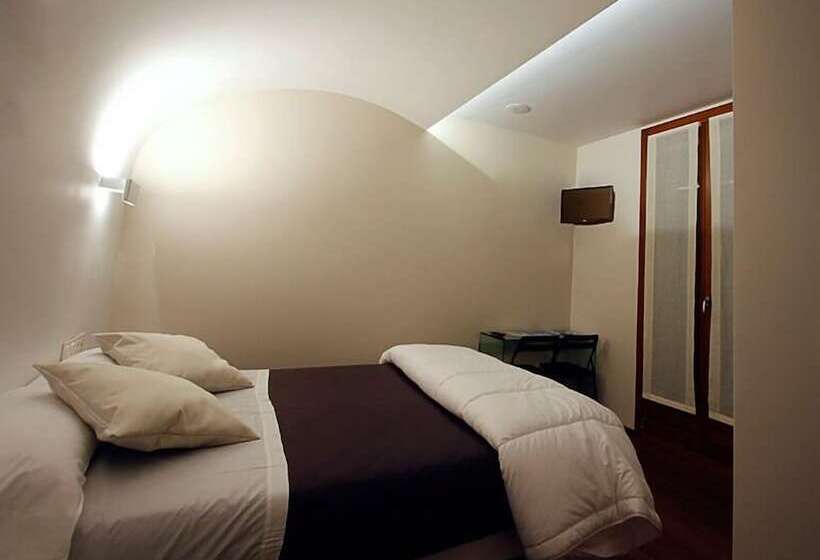 ベーシックルーム, Pension Iturriza