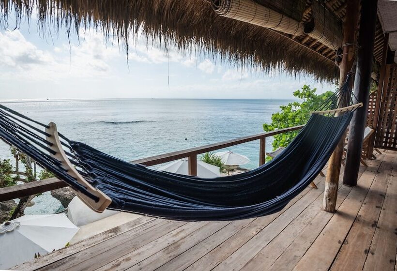 بنجلو ديلوكس, Rock'n Reef