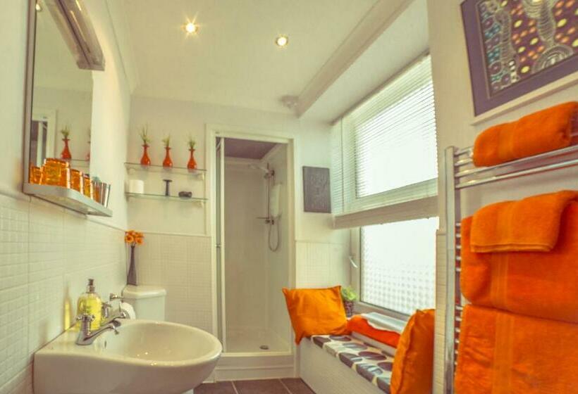 اتاق استاندارد با تخت بزرگ, Dana Villa Holiday Accommodation
