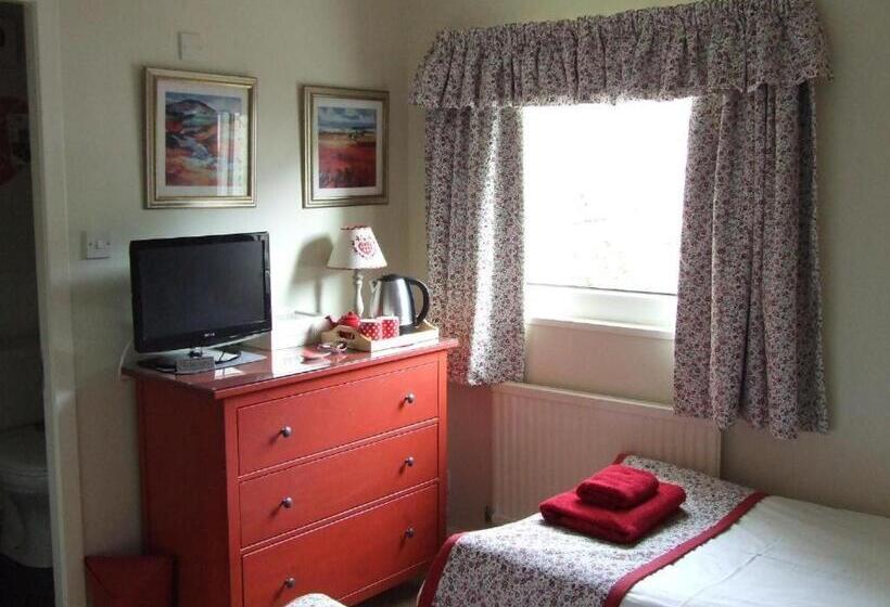 اتاق استاندارد با چشم‌انداز باغ, Dana Villa Holiday Accommodation