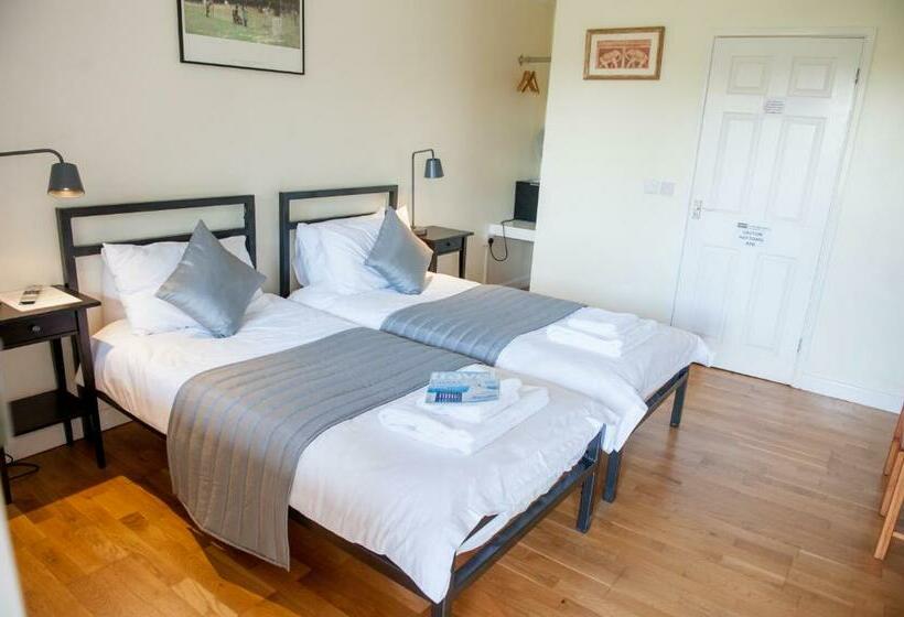 Номер Стандарт, Cowbridge Cabins