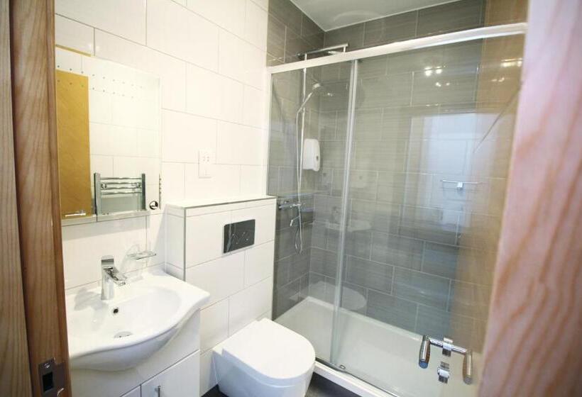 Номер Стандарт Индивидуальный, Flexistay Aparthotel Sutton